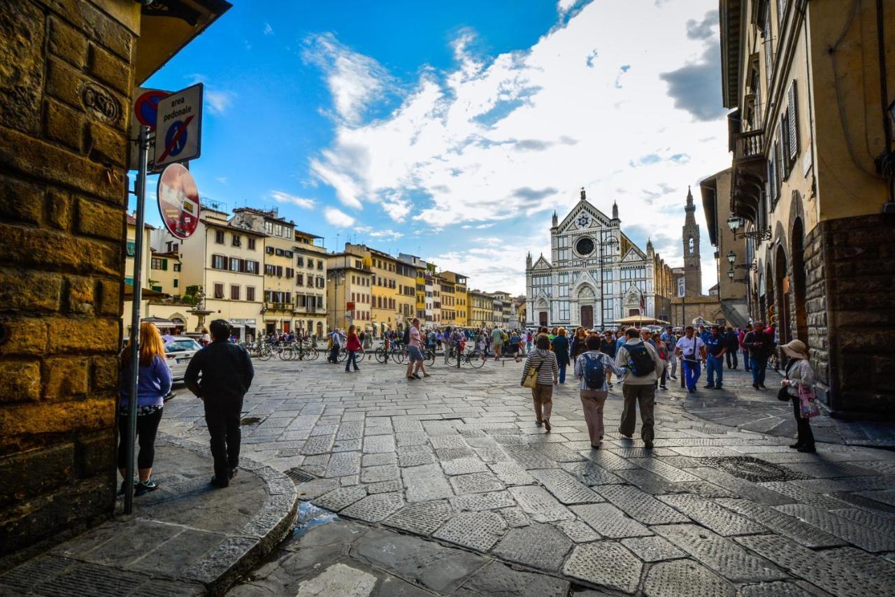 Apartamento Historic Center! Charming Traditional Florentine Building - Ac,wifi - By Likehomeflorence *